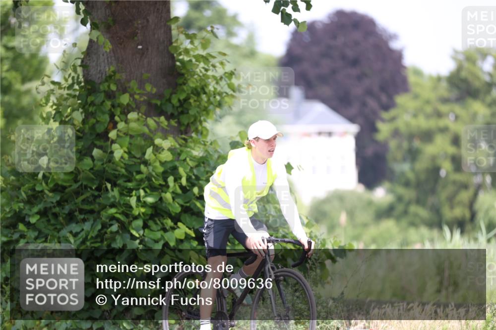 15.06.2025 - 7 Türme Triathlon Yannick Fuchs http://msf.ph/oto/8009636 15.06.2025 12:43:21 Radfahren  meine-sportfotos.de