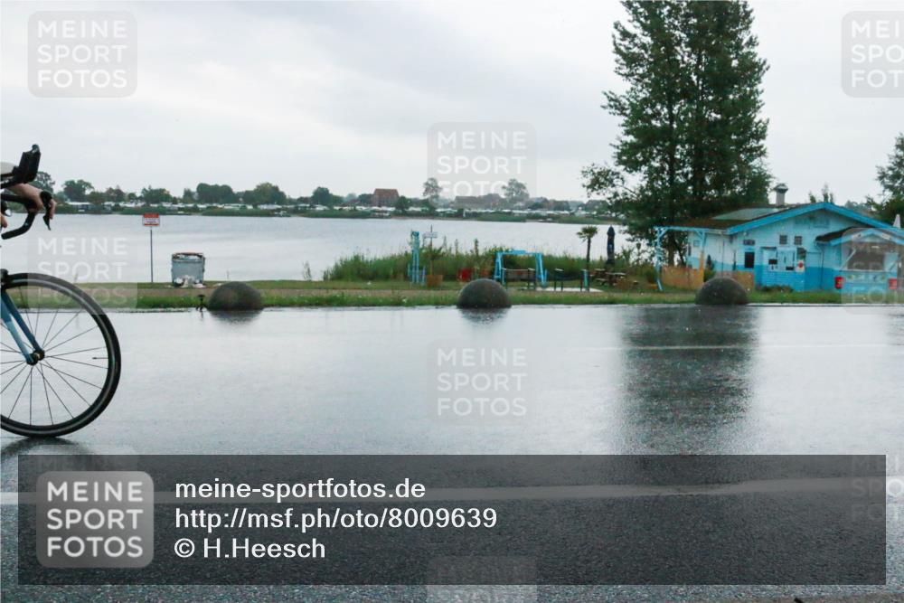 21.06.2025 - 27. Vierlanden-Triathlon H.Heesch http://msf.ph/oto/8009639 15.06.2025 13:35:57 Radfahren 1139 meine-sportfotos.de