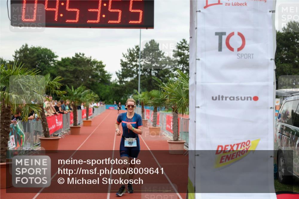 15.06.2025 - 7 Türme Triathlon Michael Strokosch http://msf.ph/oto/8009641 15.06.2025 14:53:55 Ziel 352 meine-sportfotos.de