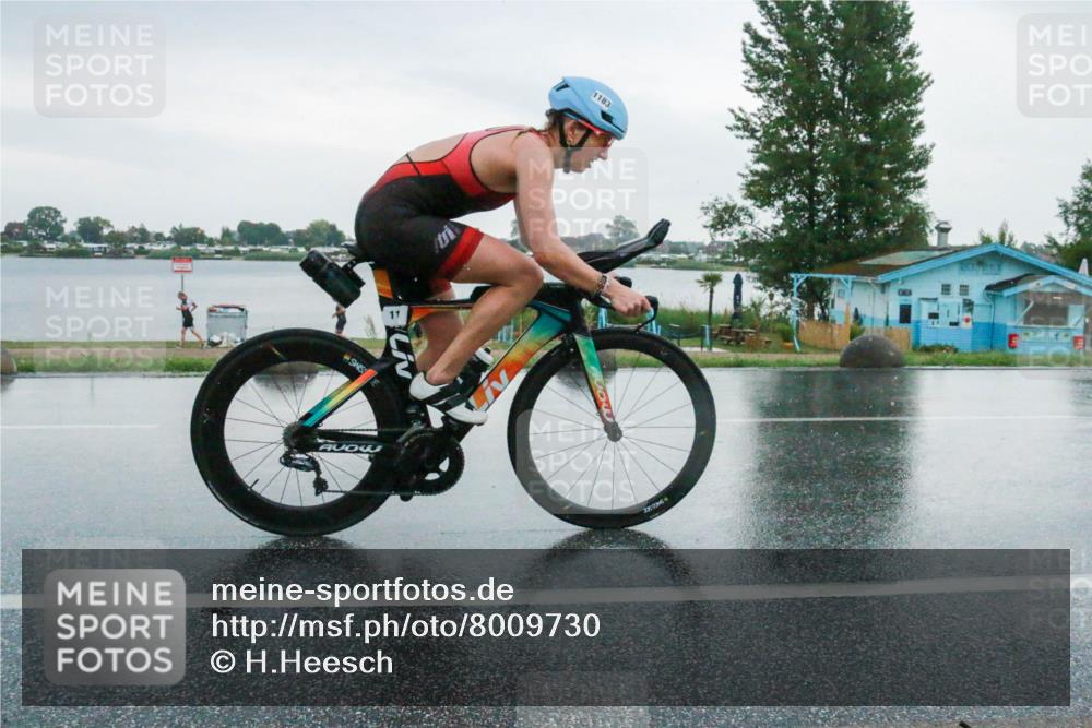 21.06.2025 - 27. Vierlanden-Triathlon H.Heesch http://msf.ph/oto/8009730 15.06.2025 13:40:35 Radfahren 1183 meine-sportfotos.de