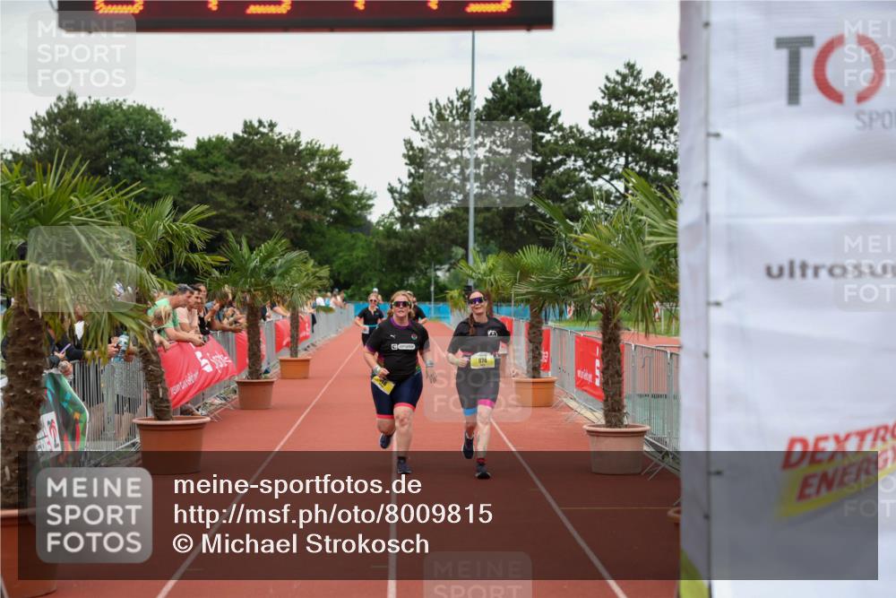 15.06.2025 - 7 Türme Triathlon Michael Strokosch http://msf.ph/oto/8009815 15.06.2025 14:54:15 Ziel 766, 874 meine-sportfotos.de