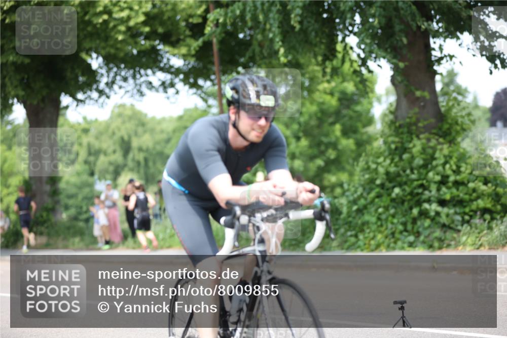 15.06.2025 - 7 Türme Triathlon Yannick Fuchs http://msf.ph/oto/8009855 15.06.2025 13:24:43 Radfahren 613, 674, 789, 924 meine-sportfotos.de