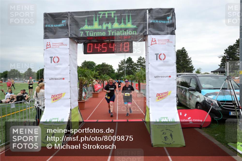 15.06.2025 - 7 Türme Triathlon Michael Strokosch http://msf.ph/oto/8009875 15.06.2025 14:54:18 Ziel 408, 409, 766, 874 meine-sportfotos.de