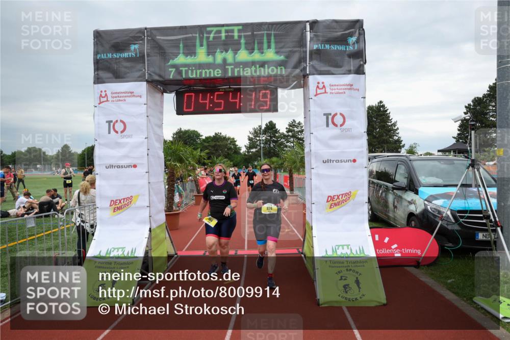 15.06.2025 - 7 Türme Triathlon Michael Strokosch http://msf.ph/oto/8009914 15.06.2025 14:54:19 Ziel 408, 409, 766, 874 meine-sportfotos.de