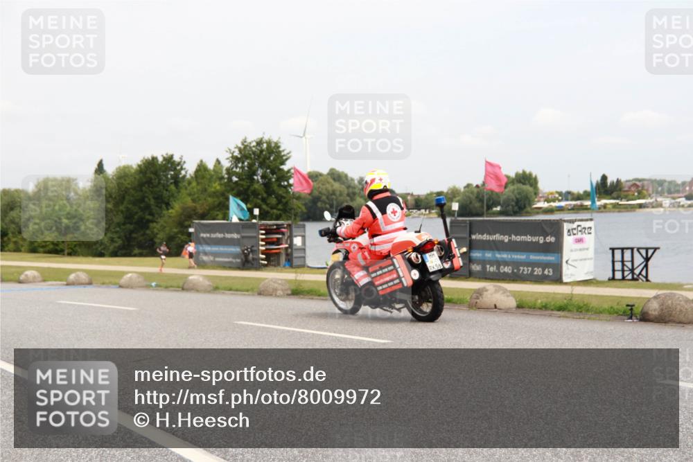 21.06.2025 - 27. Vierlanden-Triathlon H.Heesch http://msf.ph/oto/8009972 15.06.2025 12:33:18 Radfahren  meine-sportfotos.de