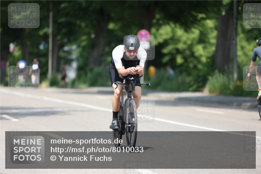 15.06.2025 - 7 Türme Triathlon Yannick Fuchs http://msf.ph/oto/8010033 15.06.2025 12:43:53 Radfahren 263, 287, 356, 561 meine-sportfotos.de