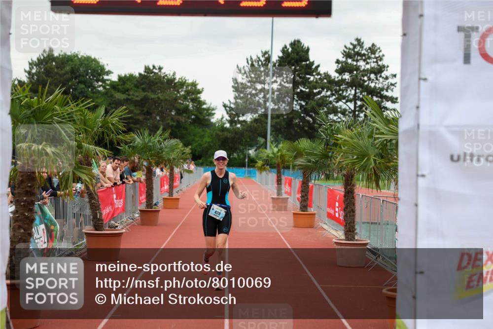 15.06.2025 - 7 Türme Triathlon Michael Strokosch http://msf.ph/oto/8010069 15.06.2025 14:54:35 Ziel 428, 576 meine-sportfotos.de