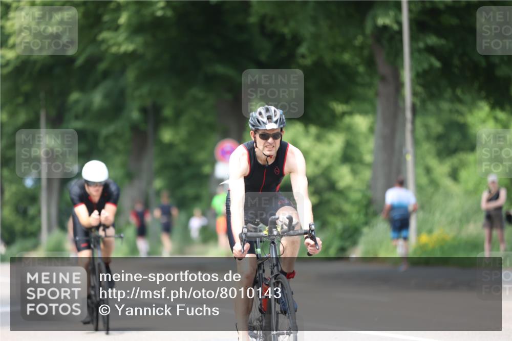 15.06.2025 - 7 Türme Triathlon Yannick Fuchs http://msf.ph/oto/8010143 15.06.2025 13:24:56 Radfahren 208, 473, 550 meine-sportfotos.de