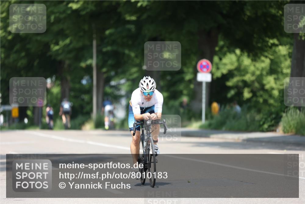 15.06.2025 - 7 Türme Triathlon Yannick Fuchs http://msf.ph/oto/8010183 15.06.2025 12:43:59 Radfahren 233, 263, 356, 561 meine-sportfotos.de