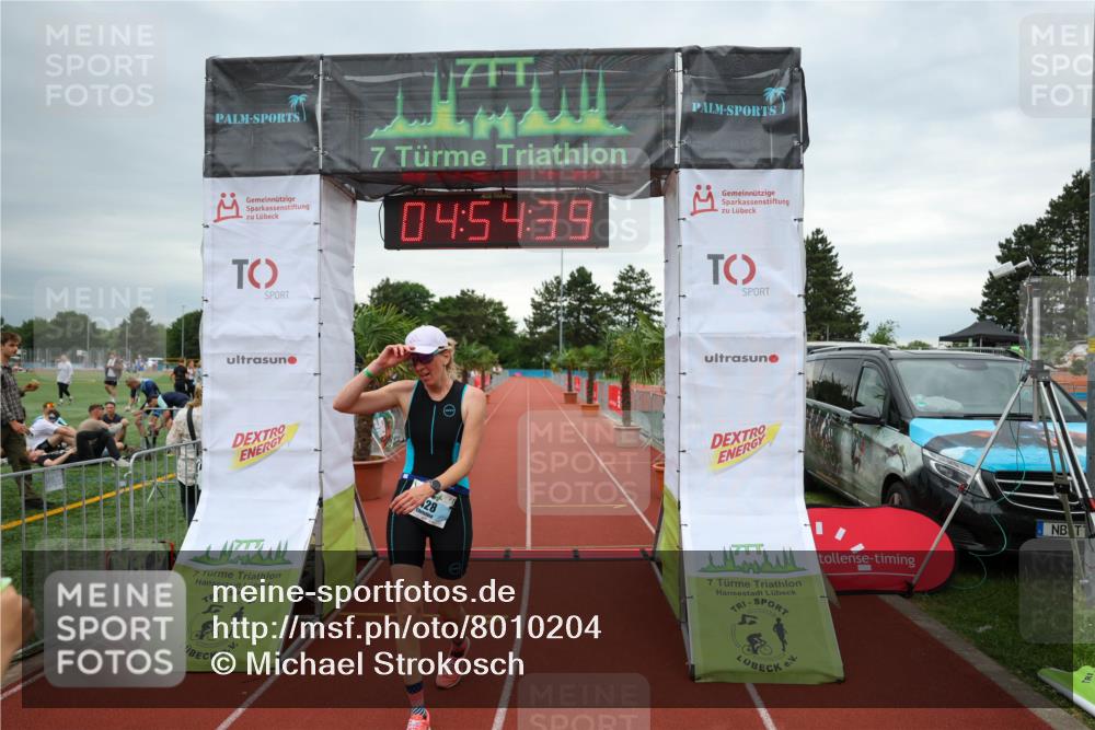 15.06.2025 - 7 Türme Triathlon Michael Strokosch http://msf.ph/oto/8010204 15.06.2025 14:54:39 Ziel 428 meine-sportfotos.de