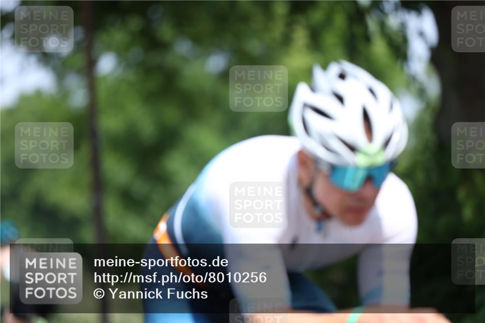 15.06.2025 - 7 Türme Triathlon Yannick Fuchs http://msf.ph/oto/8010256 15.06.2025 12:44:01 Radfahren 233 meine-sportfotos.de