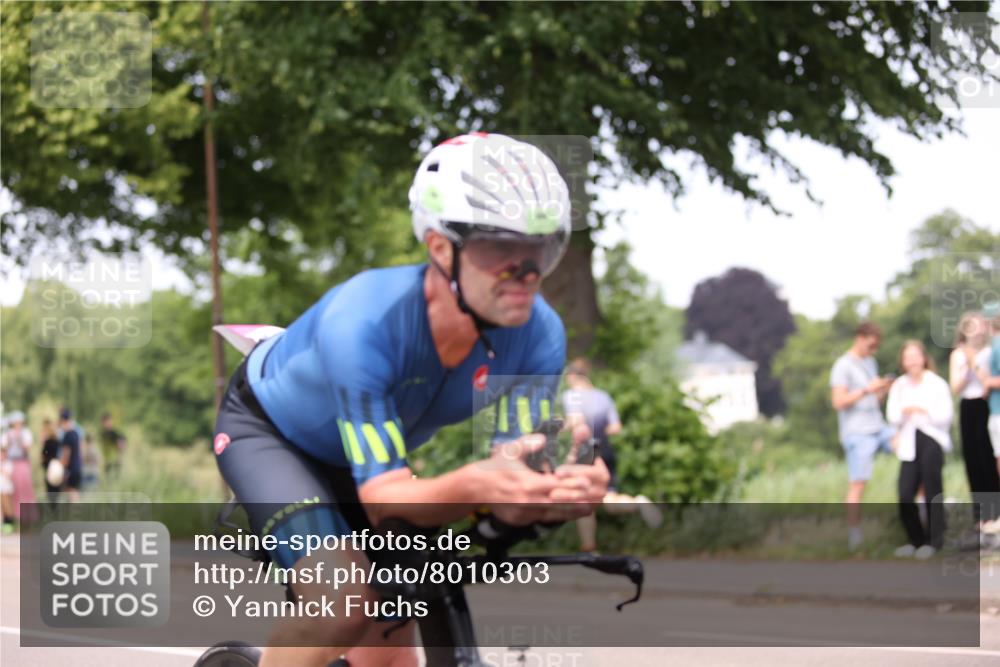 15.06.2025 - 7 Türme Triathlon Yannick Fuchs http://msf.ph/oto/8010303 15.06.2025 13:25:06 Radfahren 309, 371, 373 meine-sportfotos.de