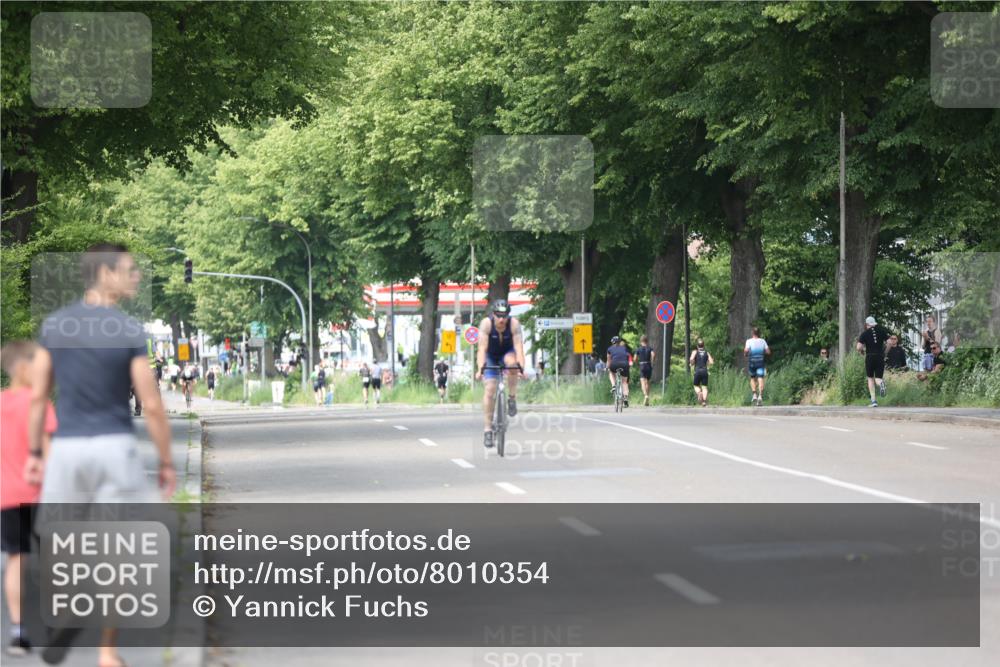 15.06.2025 - 7 Türme Triathlon Yannick Fuchs http://msf.ph/oto/8010354 15.06.2025 13:25:18 Radfahren 436, 470 meine-sportfotos.de