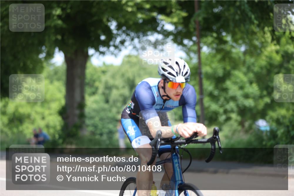 15.06.2025 - 7 Türme Triathlon Yannick Fuchs http://msf.ph/oto/8010408 15.06.2025 12:44:09 Radfahren 363 meine-sportfotos.de