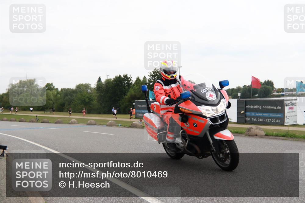 21.06.2025 - 27. Vierlanden-Triathlon H.Heesch http://msf.ph/oto/8010469 15.06.2025 12:55:16 Radfahren  meine-sportfotos.de