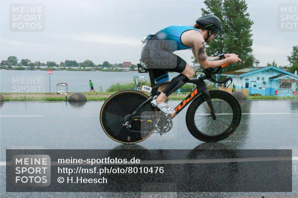 21.06.2025 - 27. Vierlanden-Triathlon H.Heesch http://msf.ph/oto/8010476 15.06.2025 13:50:50 Radfahren 1279, 1309 meine-sportfotos.de