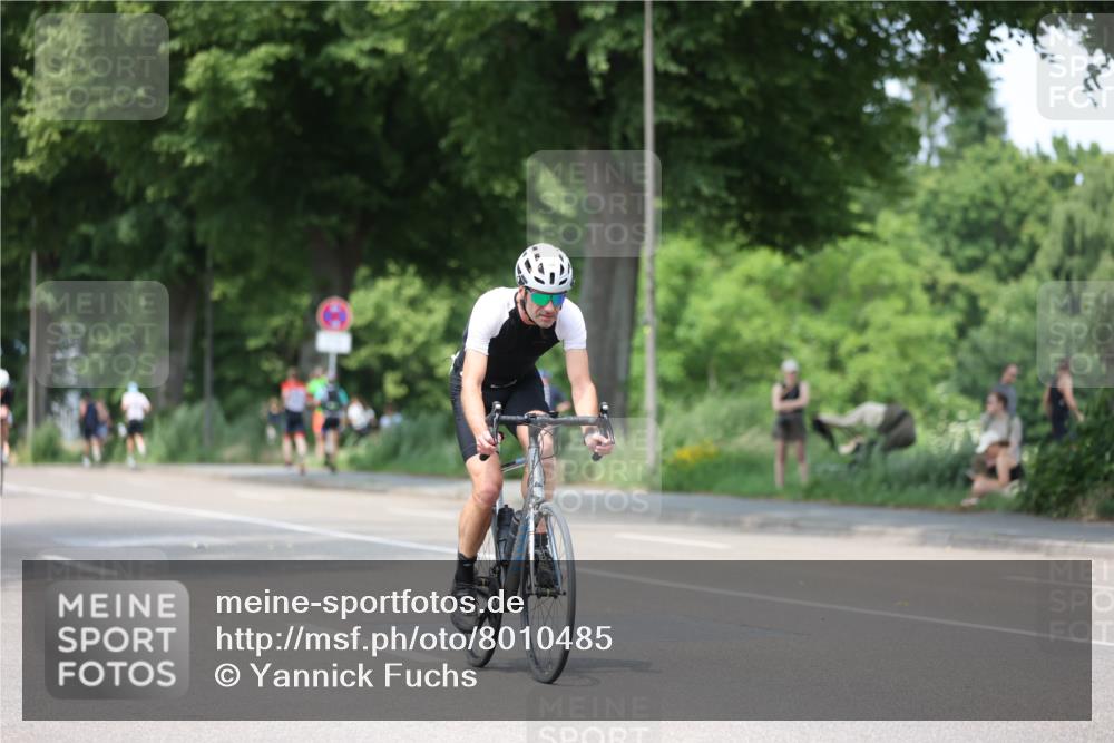 15.06.2025 - 7 Türme Triathlon Yannick Fuchs http://msf.ph/oto/8010485 15.06.2025 13:25:37 Radfahren 536, 612, 862 meine-sportfotos.de