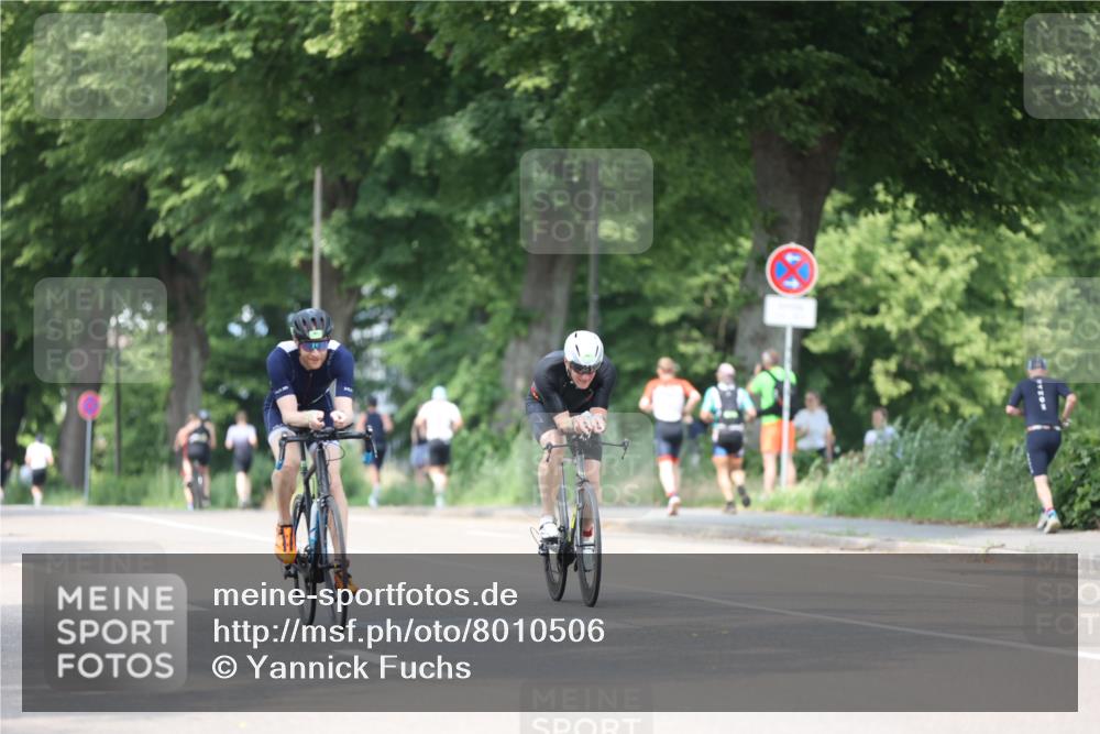 15.06.2025 - 7 Türme Triathlon Yannick Fuchs http://msf.ph/oto/8010506 15.06.2025 13:25:38 Radfahren 536, 612, 626, 862 meine-sportfotos.de