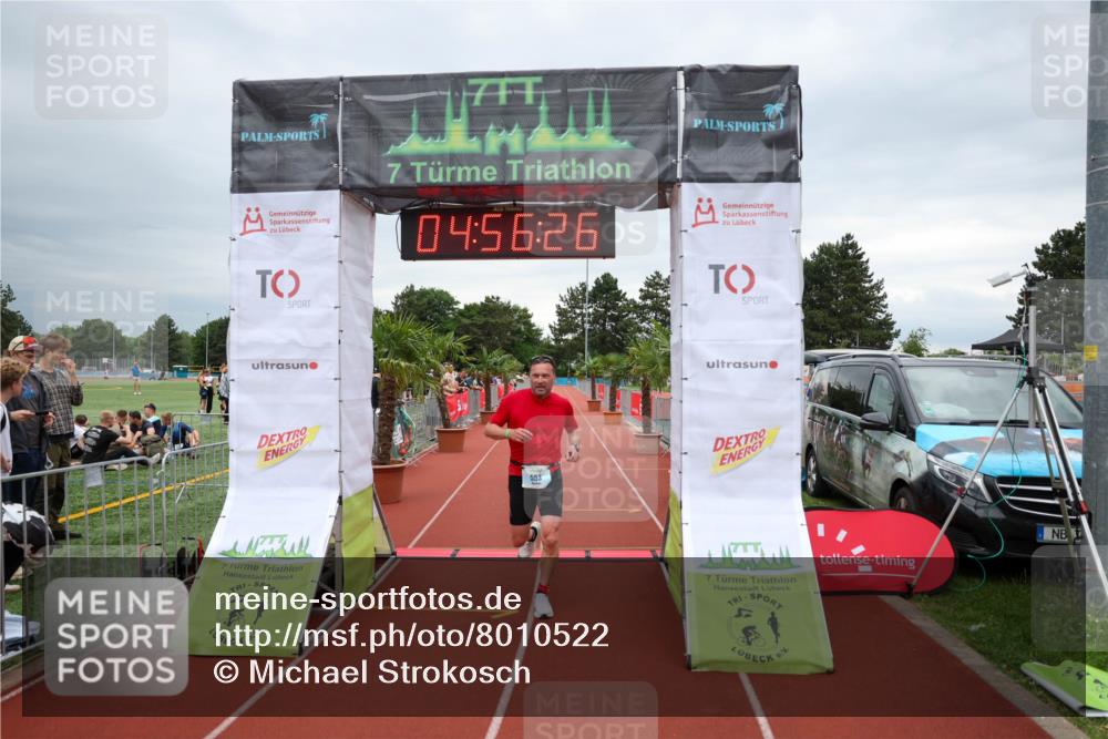 15.06.2025 - 7 Türme Triathlon Michael Strokosch http://msf.ph/oto/8010522 15.06.2025 14:56:26 Ziel 553 meine-sportfotos.de