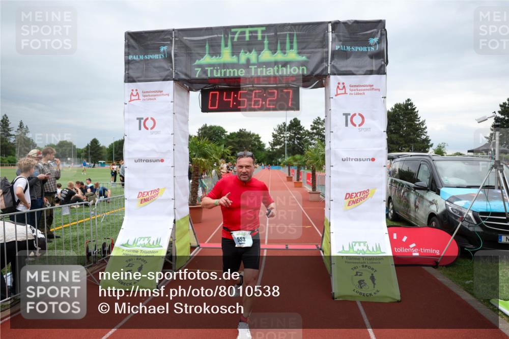 15.06.2025 - 7 Türme Triathlon Michael Strokosch http://msf.ph/oto/8010538 15.06.2025 14:56:27 Ziel 553 meine-sportfotos.de