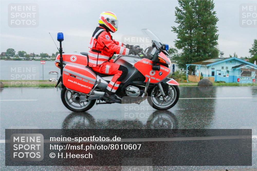 21.06.2025 - 27. Vierlanden-Triathlon H.Heesch http://msf.ph/oto/8010607 15.06.2025 13:51:29 Radfahren  meine-sportfotos.de