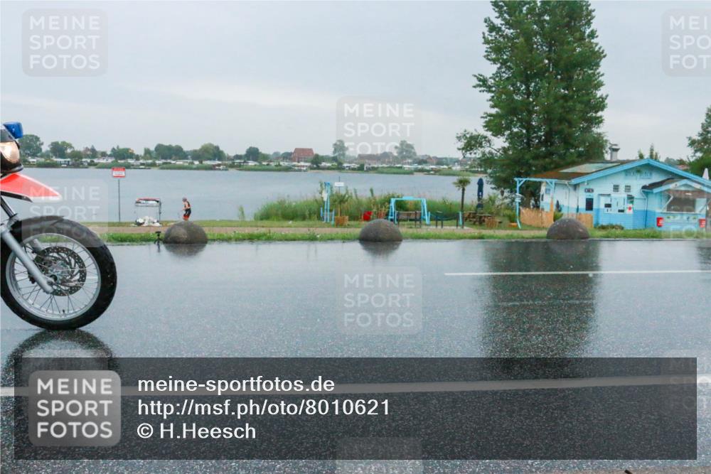 21.06.2025 - 27. Vierlanden-Triathlon H.Heesch http://msf.ph/oto/8010621 15.06.2025 13:51:32 Radfahren  meine-sportfotos.de