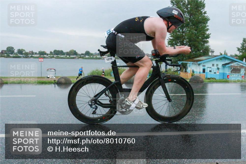 21.06.2025 - 27. Vierlanden-Triathlon H.Heesch http://msf.ph/oto/8010760 15.06.2025 13:52:47 Radfahren 1272 meine-sportfotos.de