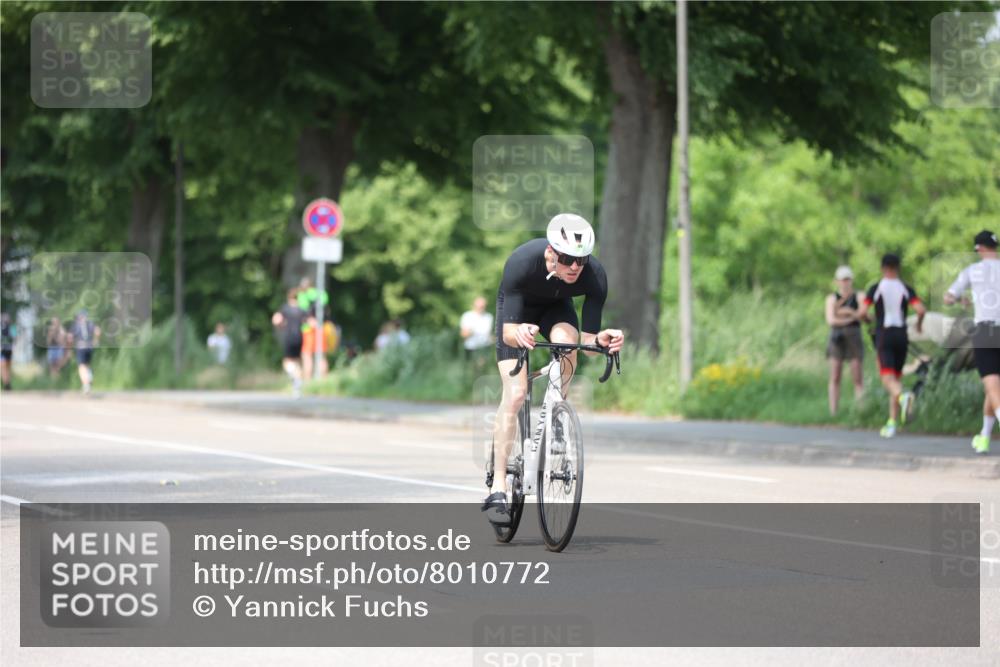 15.06.2025 - 7 Türme Triathlon Yannick Fuchs http://msf.ph/oto/8010772 15.06.2025 13:25:49 Radfahren 562, 734, 769 meine-sportfotos.de