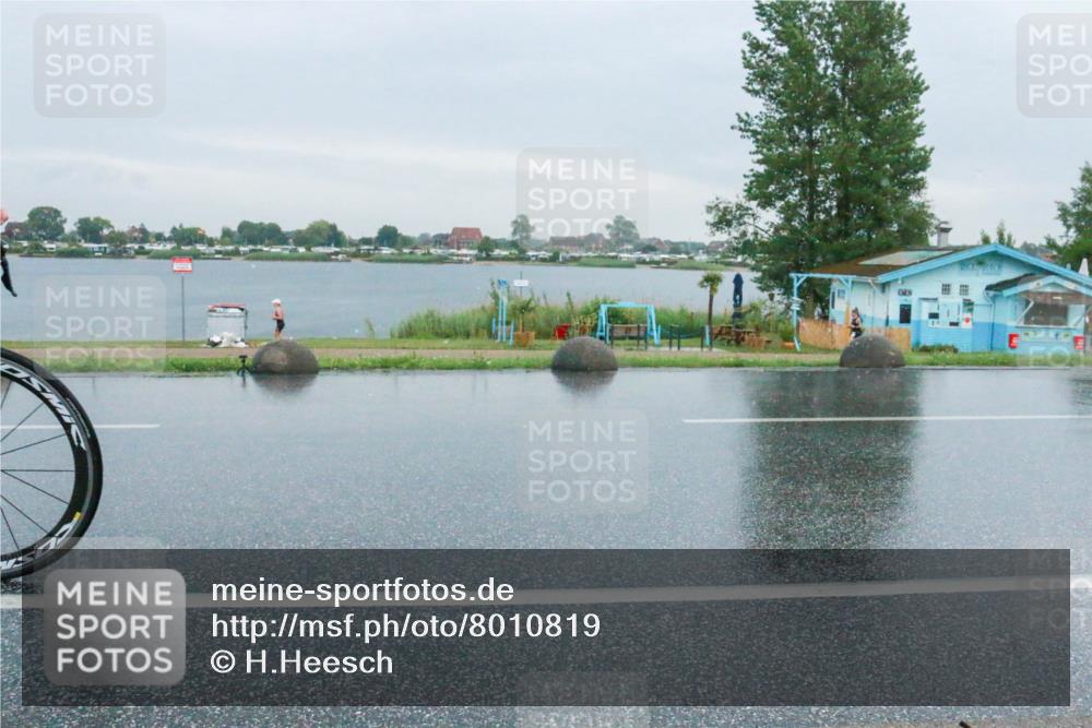 21.06.2025 - 27. Vierlanden-Triathlon H.Heesch http://msf.ph/oto/8010819 15.06.2025 13:54:20 Radfahren 1303 meine-sportfotos.de