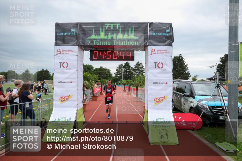 15.06.2025 - 7 Türme Triathlon Michael Strokosch http://msf.ph/oto/8010879 15.06.2025 14:58:43 Ziel 212 meine-sportfotos.de