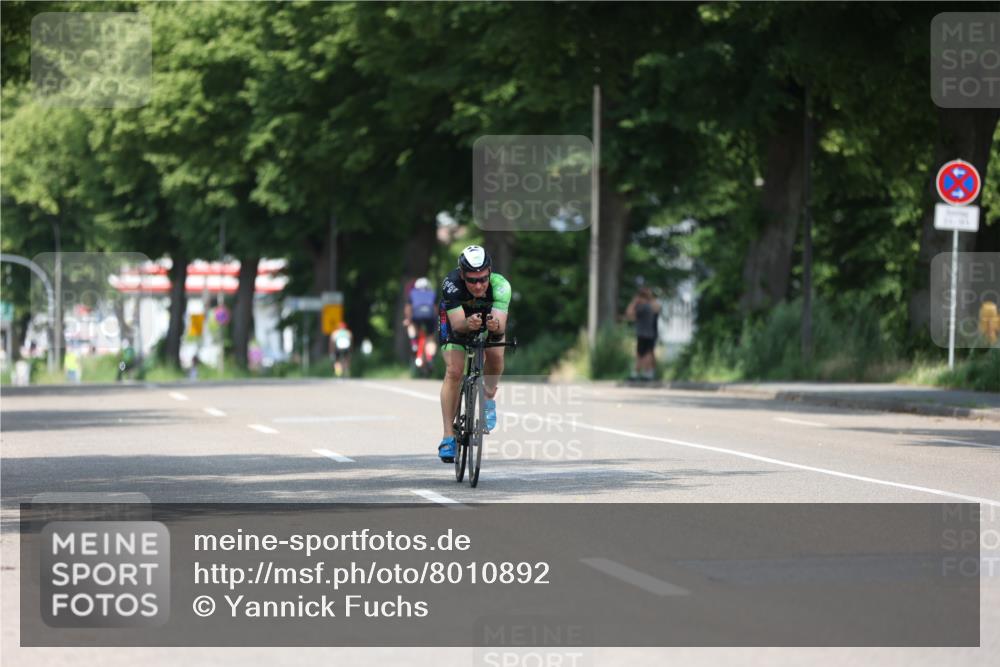 15.06.2025 - 7 Türme Triathlon Yannick Fuchs http://msf.ph/oto/8010892 15.06.2025 12:44:43 Radfahren 209, 392 meine-sportfotos.de