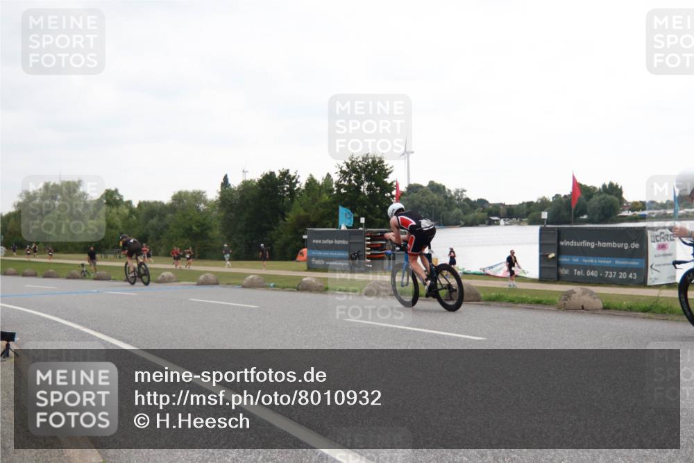 21.06.2025 - 27. Vierlanden-Triathlon H.Heesch http://msf.ph/oto/8010932 15.06.2025 13:00:27 Radfahren 1112, 1128, 1136, 1155 meine-sportfotos.de