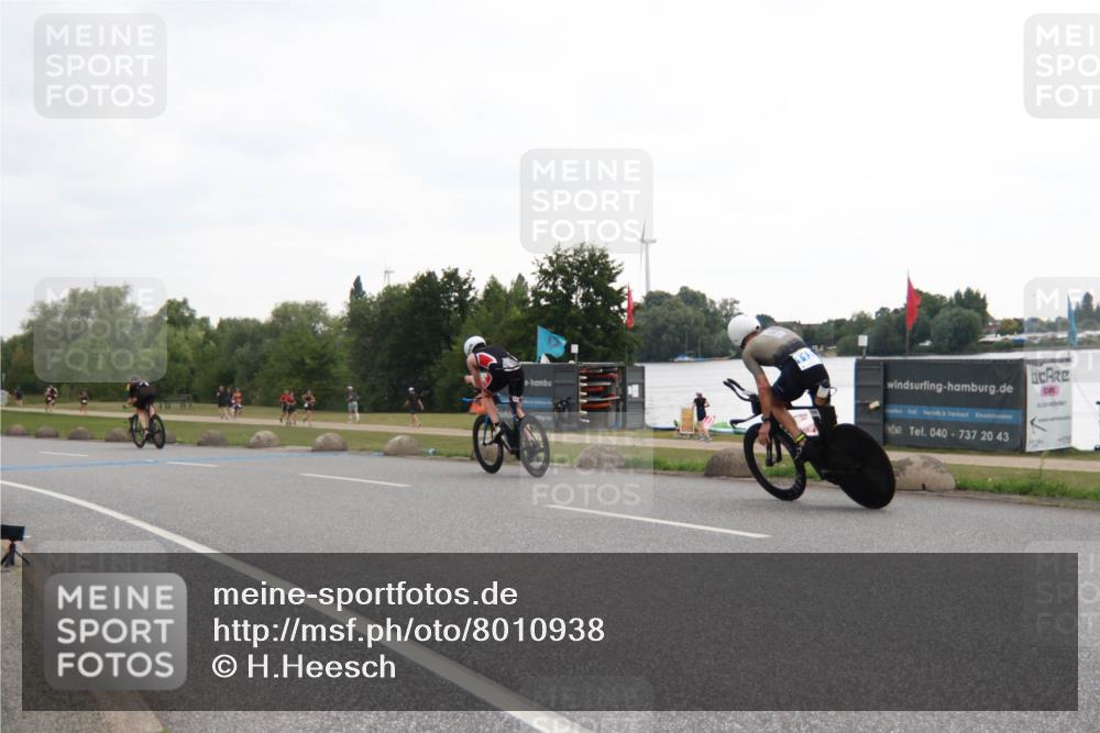 21.06.2025 - 27. Vierlanden-Triathlon H.Heesch http://msf.ph/oto/8010938 15.06.2025 13:00:27 Radfahren 1112, 1128, 1136, 1155 meine-sportfotos.de