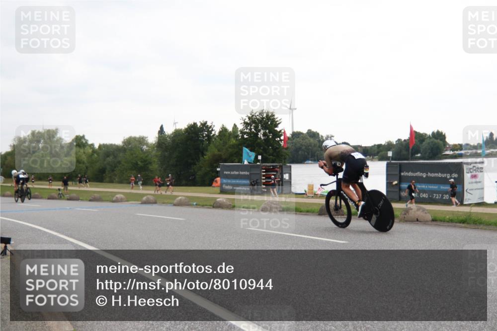 21.06.2025 - 27. Vierlanden-Triathlon H.Heesch http://msf.ph/oto/8010944 15.06.2025 13:00:29 Radfahren 1112, 1123, 1128, 1161 meine-sportfotos.de