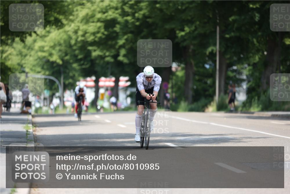 15.06.2025 - 7 Türme Triathlon Yannick Fuchs http://msf.ph/oto/8010985 15.06.2025 12:44:57 Radfahren  meine-sportfotos.de