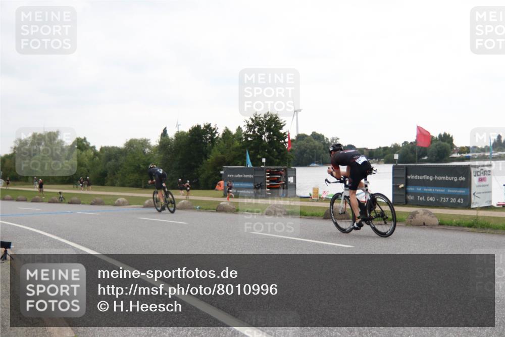21.06.2025 - 27. Vierlanden-Triathlon H.Heesch http://msf.ph/oto/8010996 15.06.2025 13:00:42 Radfahren 1148 meine-sportfotos.de