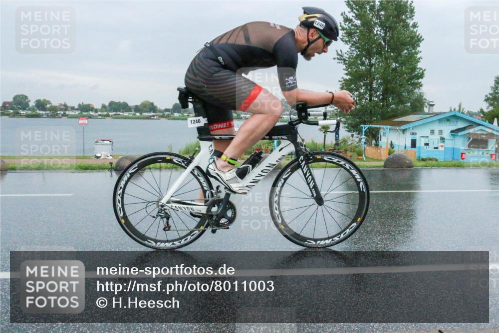 21.06.2025 - 27. Vierlanden-Triathlon H.Heesch http://msf.ph/oto/8011003 15.06.2025 13:56:13 Radfahren 1246, 1252, 1281 meine-sportfotos.de
