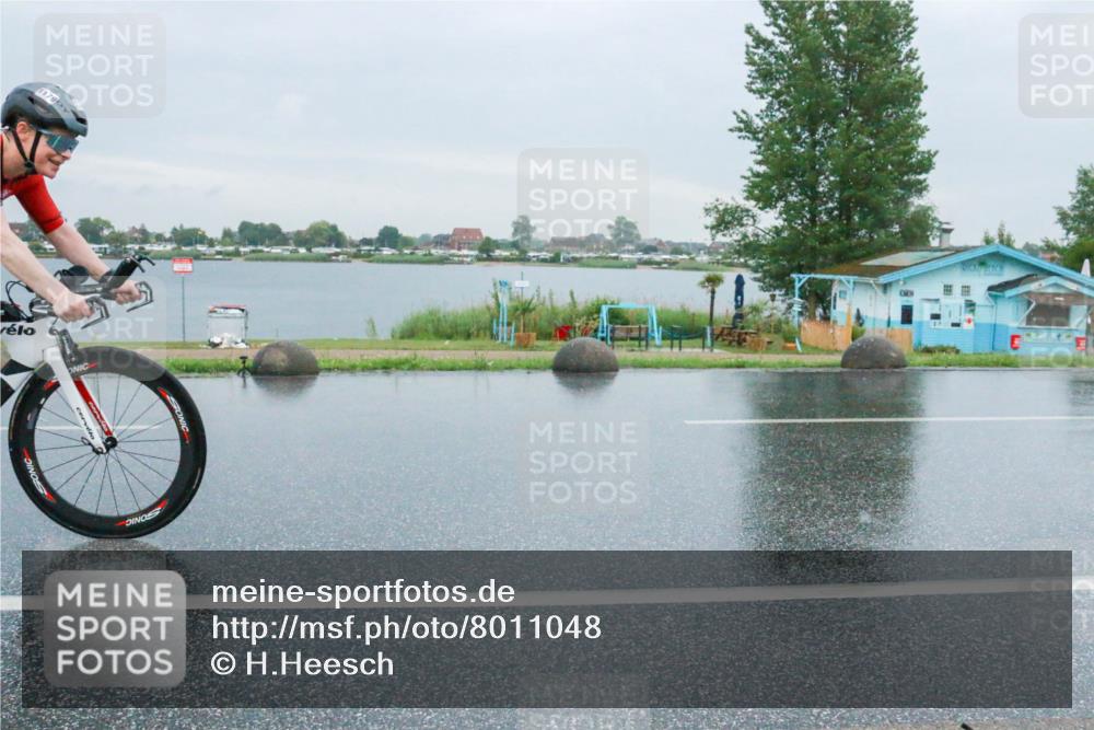 21.06.2025 - 27. Vierlanden-Triathlon H.Heesch http://msf.ph/oto/8011048 15.06.2025 13:56:21 Radfahren 1179, 1317 meine-sportfotos.de