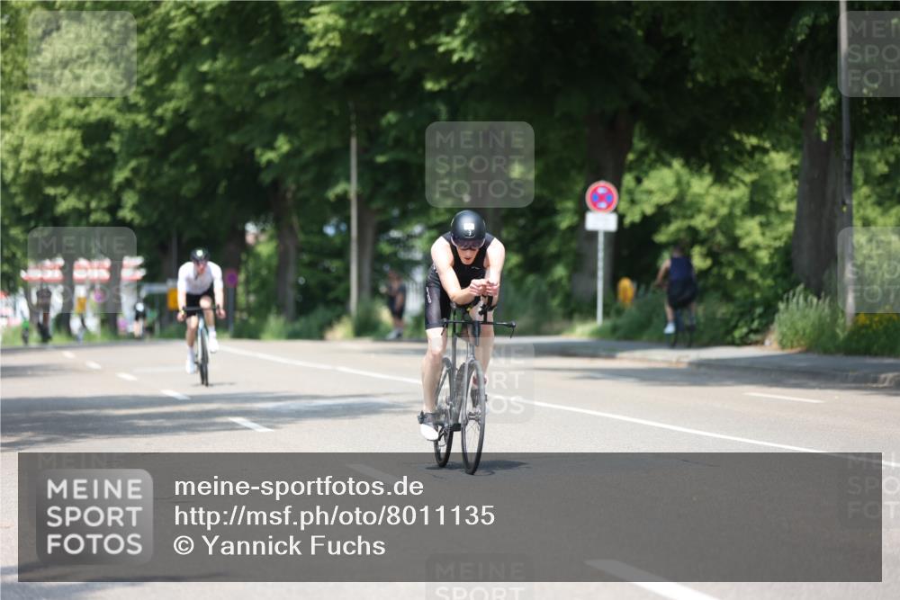 15.06.2025 - 7 Türme Triathlon Yannick Fuchs http://msf.ph/oto/8011135 15.06.2025 12:45:26 Radfahren 245, 363, 395, 442, 588 meine-sportfotos.de