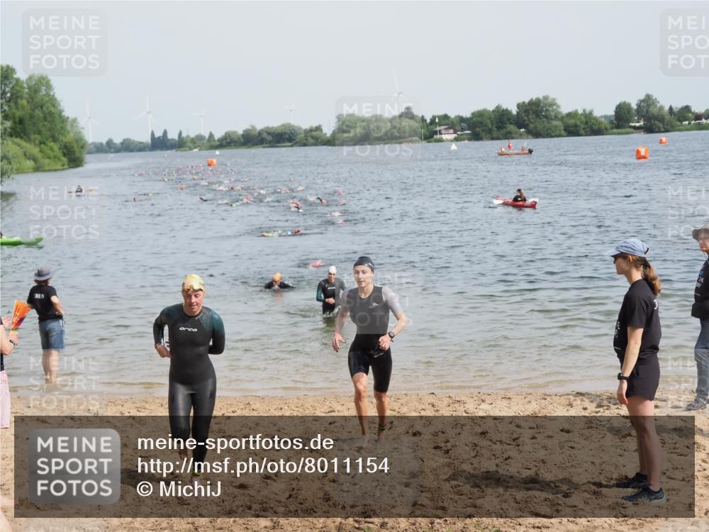 21.06.2025 - 27. Vierlanden-Triathlon MichiJ http://msf.ph/oto/8011154 15.06.2026 10:13:50 Schwimmen 490, 513, 540, 622 meine-sportfotos.de