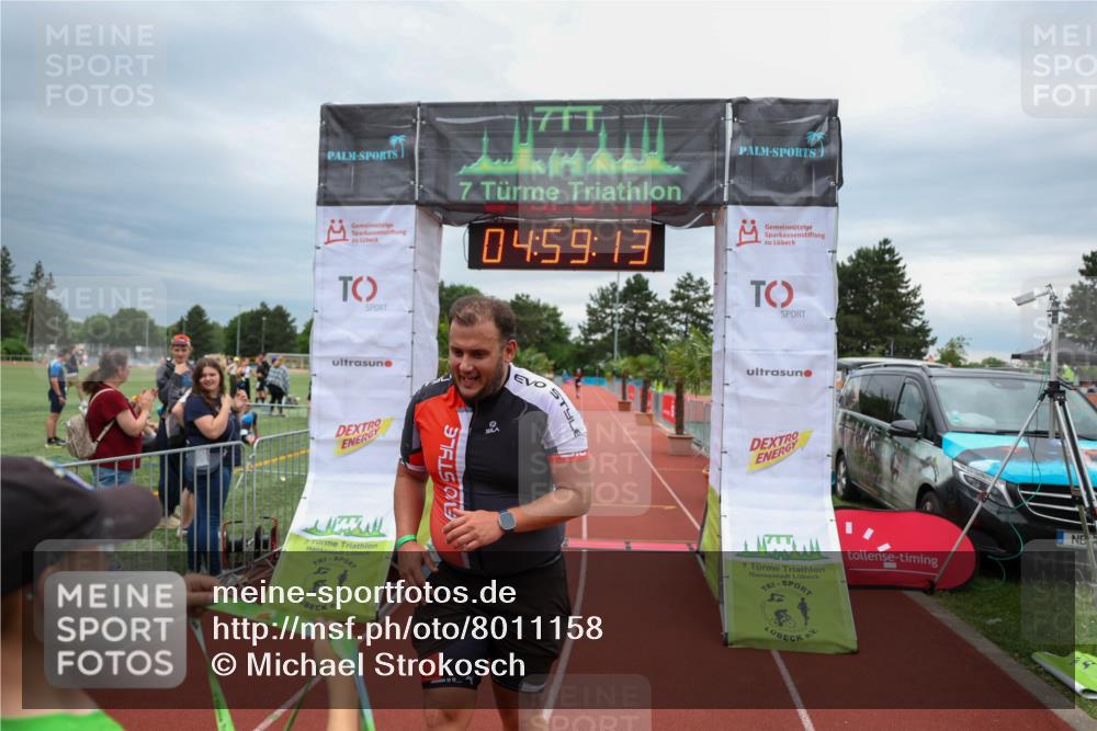15.06.2025 - 7 Türme Triathlon Michael Strokosch http://msf.ph/oto/8011158 15.06.2025 14:59:12 Ziel  meine-sportfotos.de