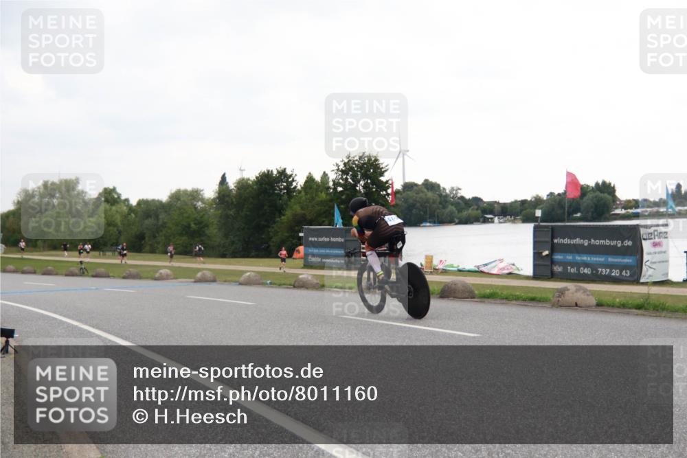 21.06.2025 - 27. Vierlanden-Triathlon H.Heesch http://msf.ph/oto/8011160 15.06.2025 13:01:27 Radfahren 1099, 1105, 1132, 1149 meine-sportfotos.de