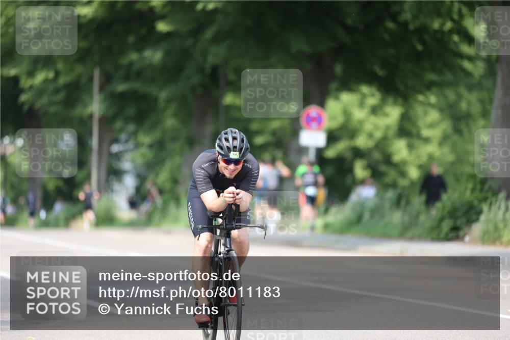 15.06.2025 - 7 Türme Triathlon Yannick Fuchs http://msf.ph/oto/8011183 15.06.2025 13:26:01 Radfahren 294, 887, 939, 955 meine-sportfotos.de