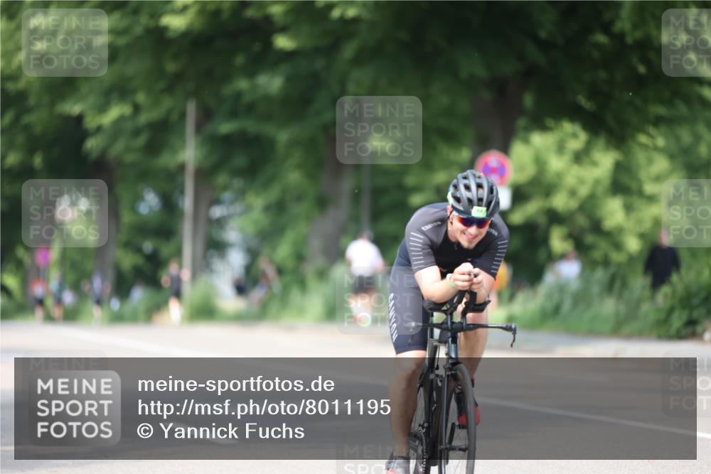 15.06.2025 - 7 Türme Triathlon Yannick Fuchs http://msf.ph/oto/8011195 15.06.2025 13:26:01 Radfahren 294, 887, 939, 955 meine-sportfotos.de