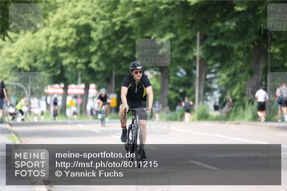 15.06.2025 - 7 Türme Triathlon Yannick Fuchs http://msf.ph/oto/8011215 15.06.2025 13:26:01 Radfahren 294, 887, 939, 955 meine-sportfotos.de
