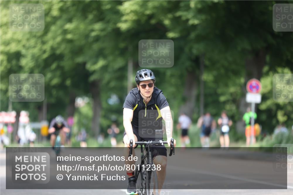 15.06.2025 - 7 Türme Triathlon Yannick Fuchs http://msf.ph/oto/8011238 15.06.2025 13:26:02 Radfahren 294, 887, 939, 955 meine-sportfotos.de