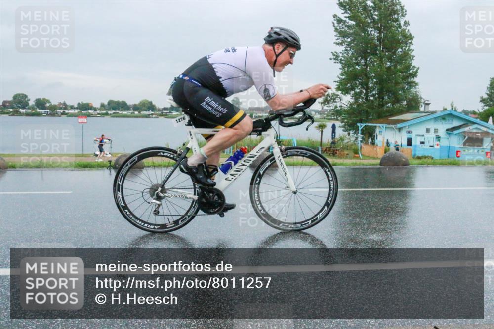 21.06.2025 - 27. Vierlanden-Triathlon H.Heesch http://msf.ph/oto/8011257 15.06.2025 13:57:15 Radfahren 1276 meine-sportfotos.de
