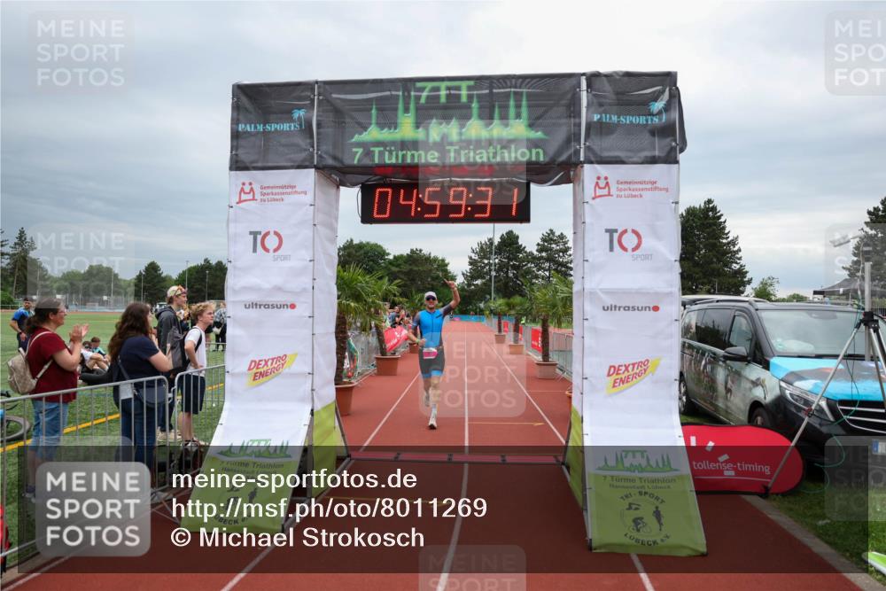 15.06.2025 - 7 Türme Triathlon Michael Strokosch http://msf.ph/oto/8011269 15.06.2025 14:59:30 Ziel 287, 334 meine-sportfotos.de