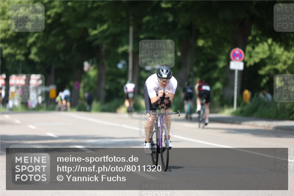 15.06.2025 - 7 Türme Triathlon Yannick Fuchs http://msf.ph/oto/8011320 15.06.2025 12:45:39 Radfahren 242, 370, 414, 657 meine-sportfotos.de