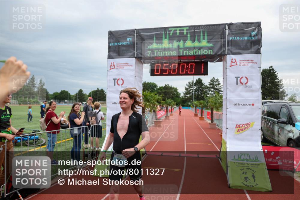 15.06.2025 - 7 Türme Triathlon Michael Strokosch http://msf.ph/oto/8011327 15.06.2025 15:00:01 Ziel 587 meine-sportfotos.de